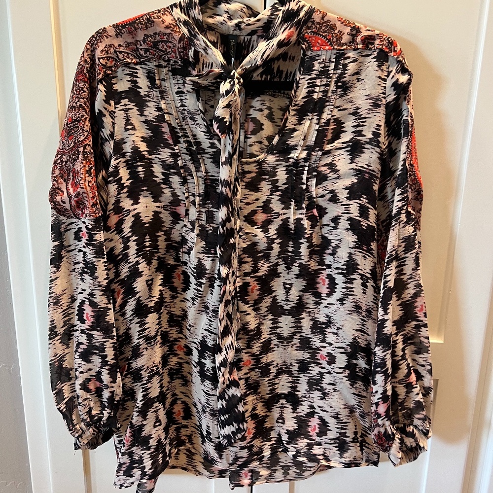 Plenty by Tracy Rees (Anthro) Bow-Necked LS Blouse, Size Small, Red/Black/White